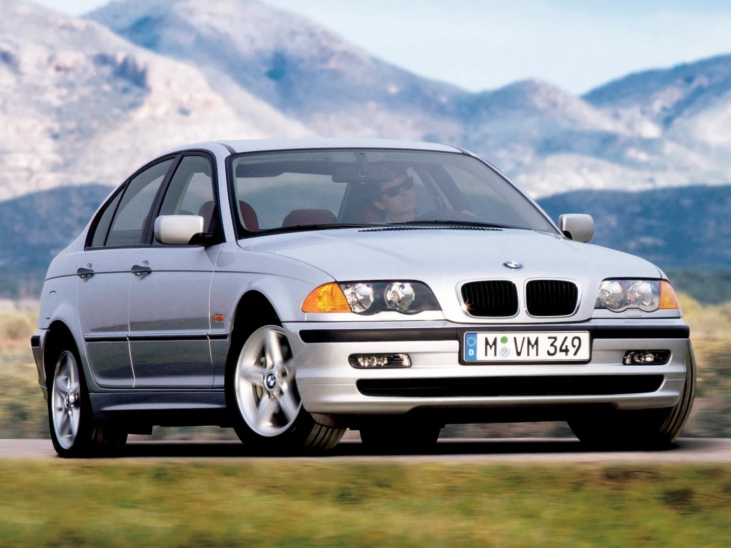 BMW_3_series_4_generation__Sedan__11.jpg