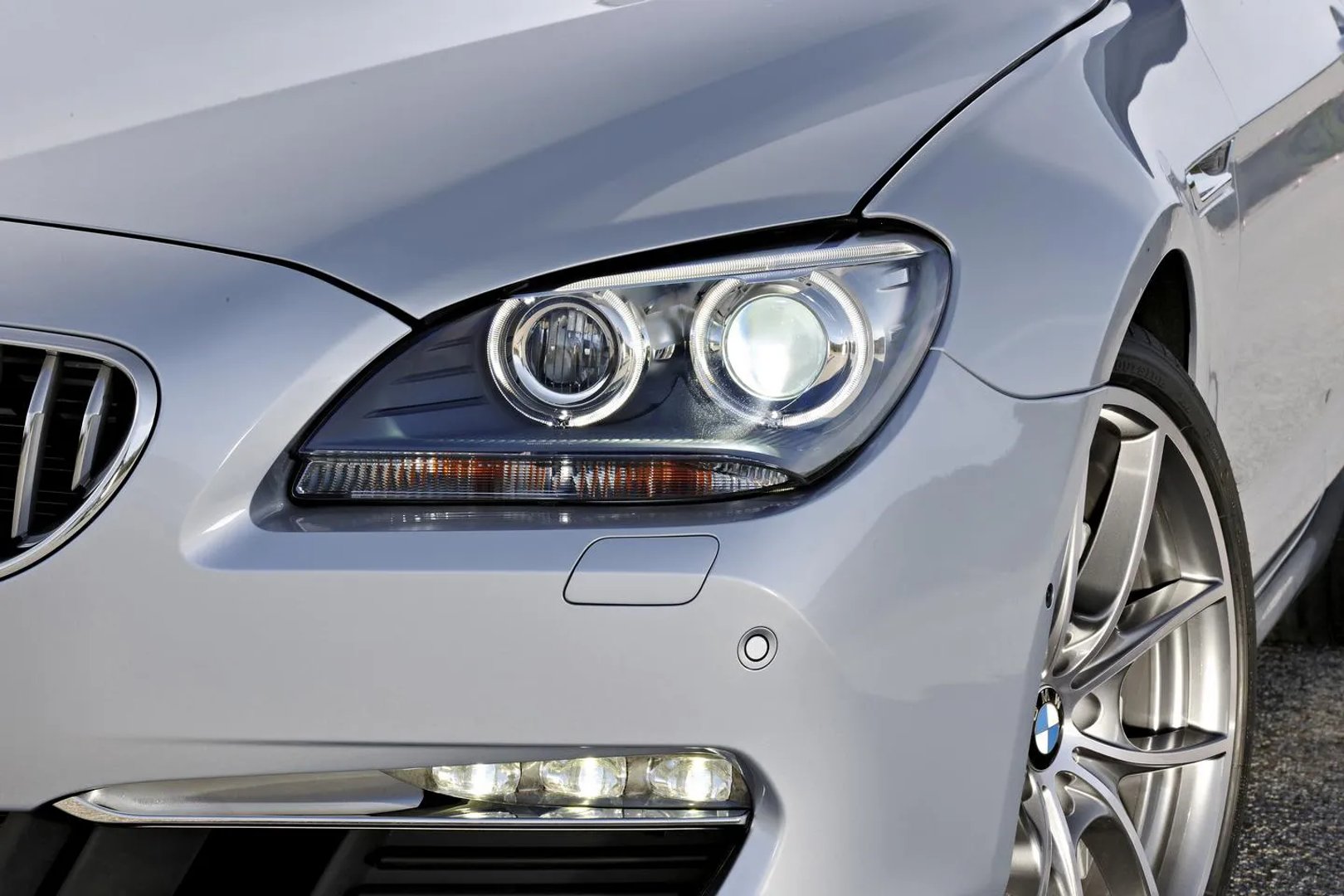 BMW_6_series_3_generation__Cabrio__7.jpg