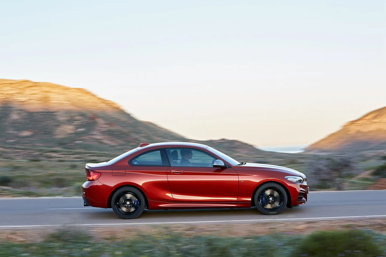 BMW_2_series_1_generation_restyling__Coupe__10.jpg