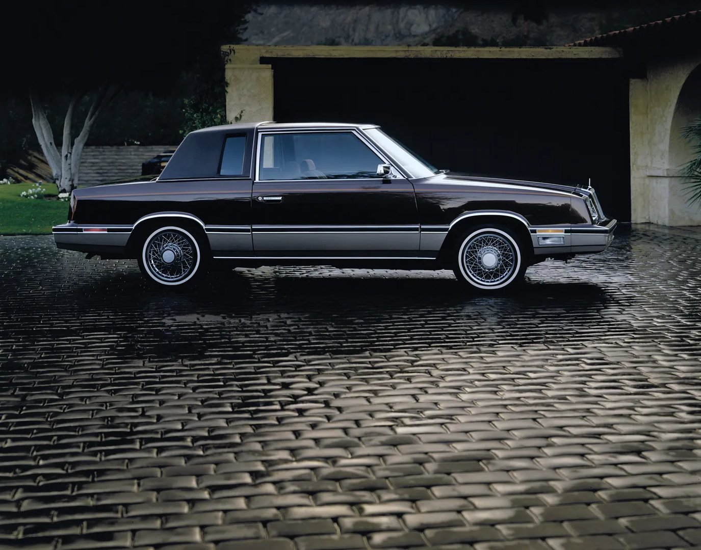 Chrysler_LeBaron_2_generation__Coupe__2.jpg