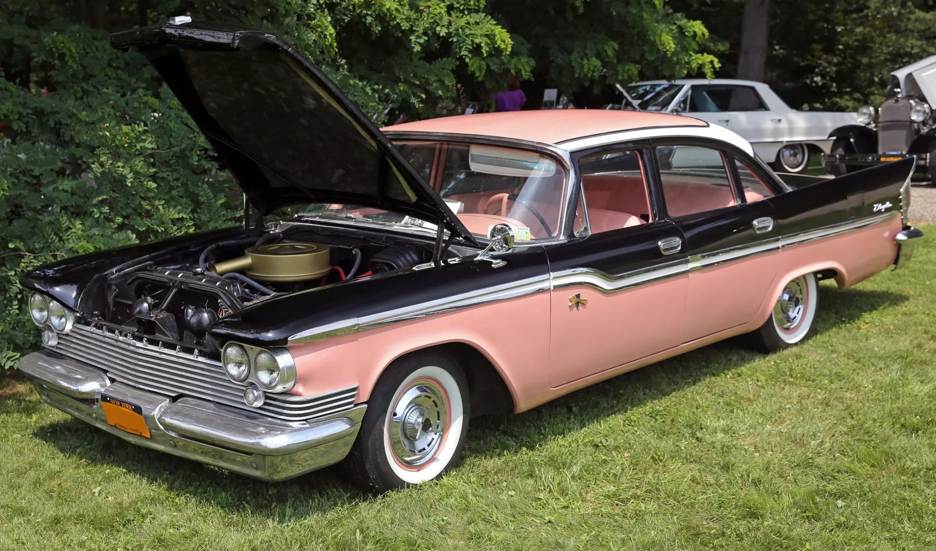 Chrysler Windsor 6 generation  Sedan
