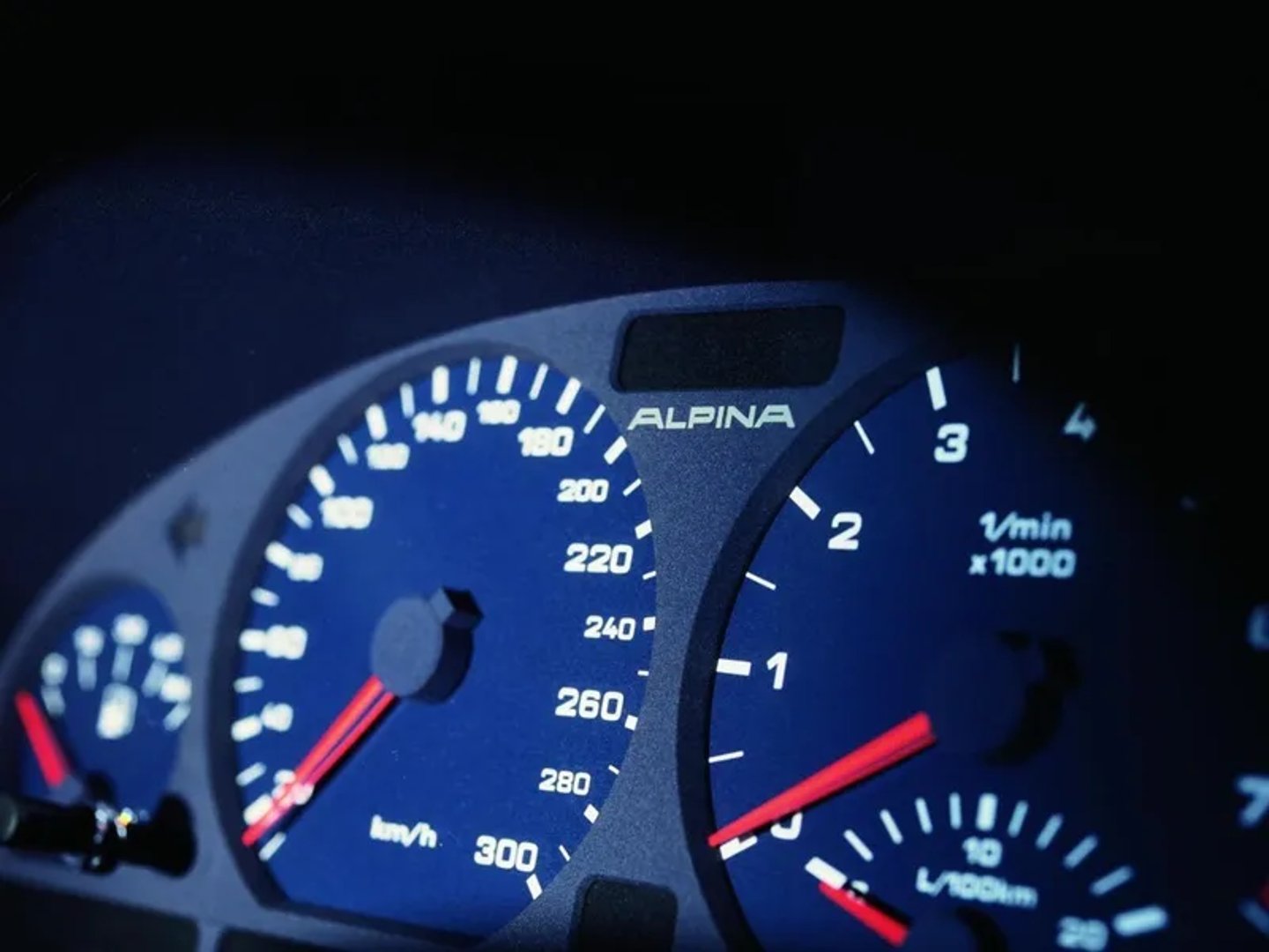 Alpina_B3_3_generation__Cabrio__3.jpg