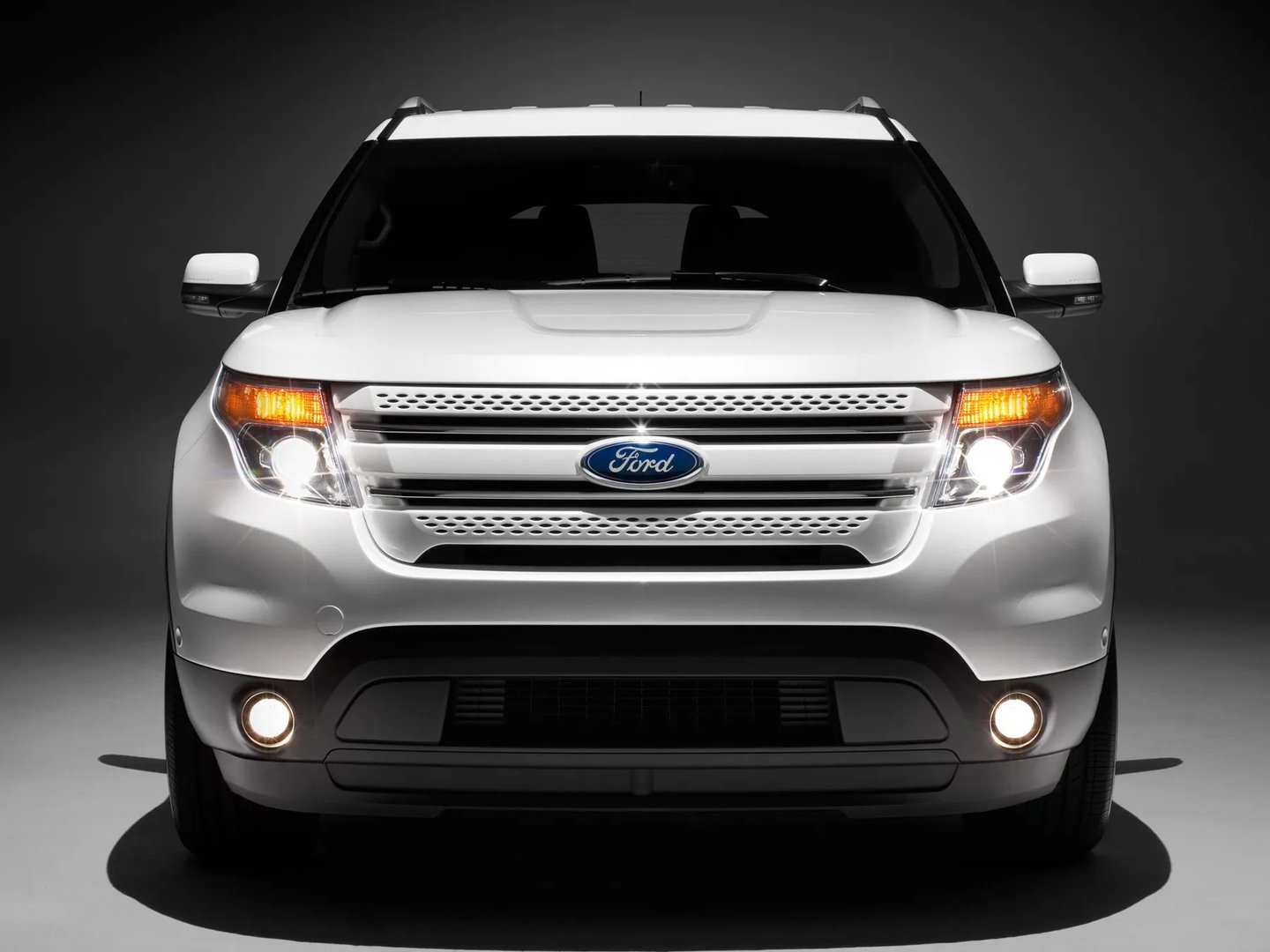 Ford_Explorer_5_generation__SUV_5-doors__7.jpg