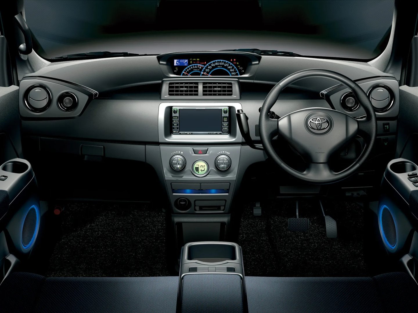 Toyota_bB_2_generation_restyling__Compact_Van__9.jpg