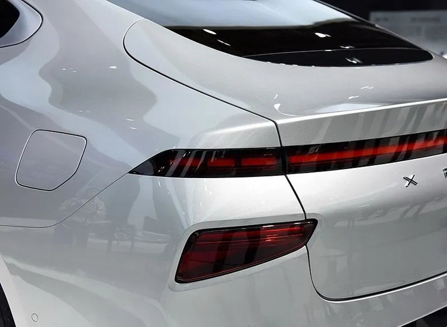 xpeng_P7_1_generation__Sedan__10.jpg