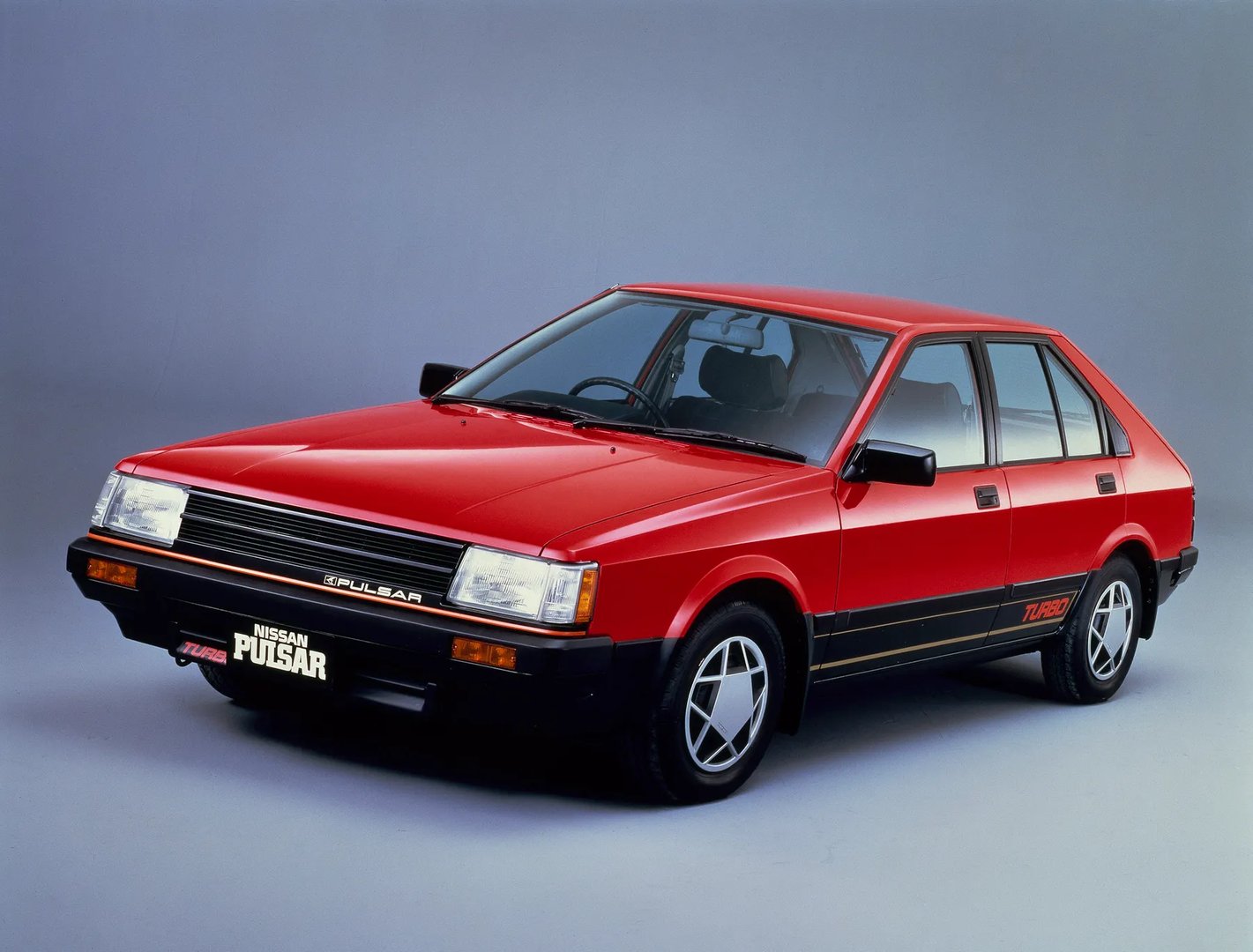 Nissan Pulsar 2 generation  Mini 5-doors
