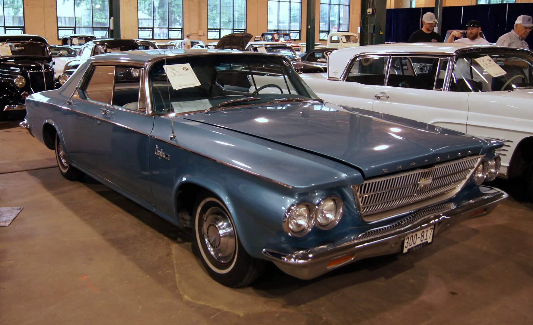 Chrysler_Newport_2_generation__Sedan_Hardtop__1.jpg