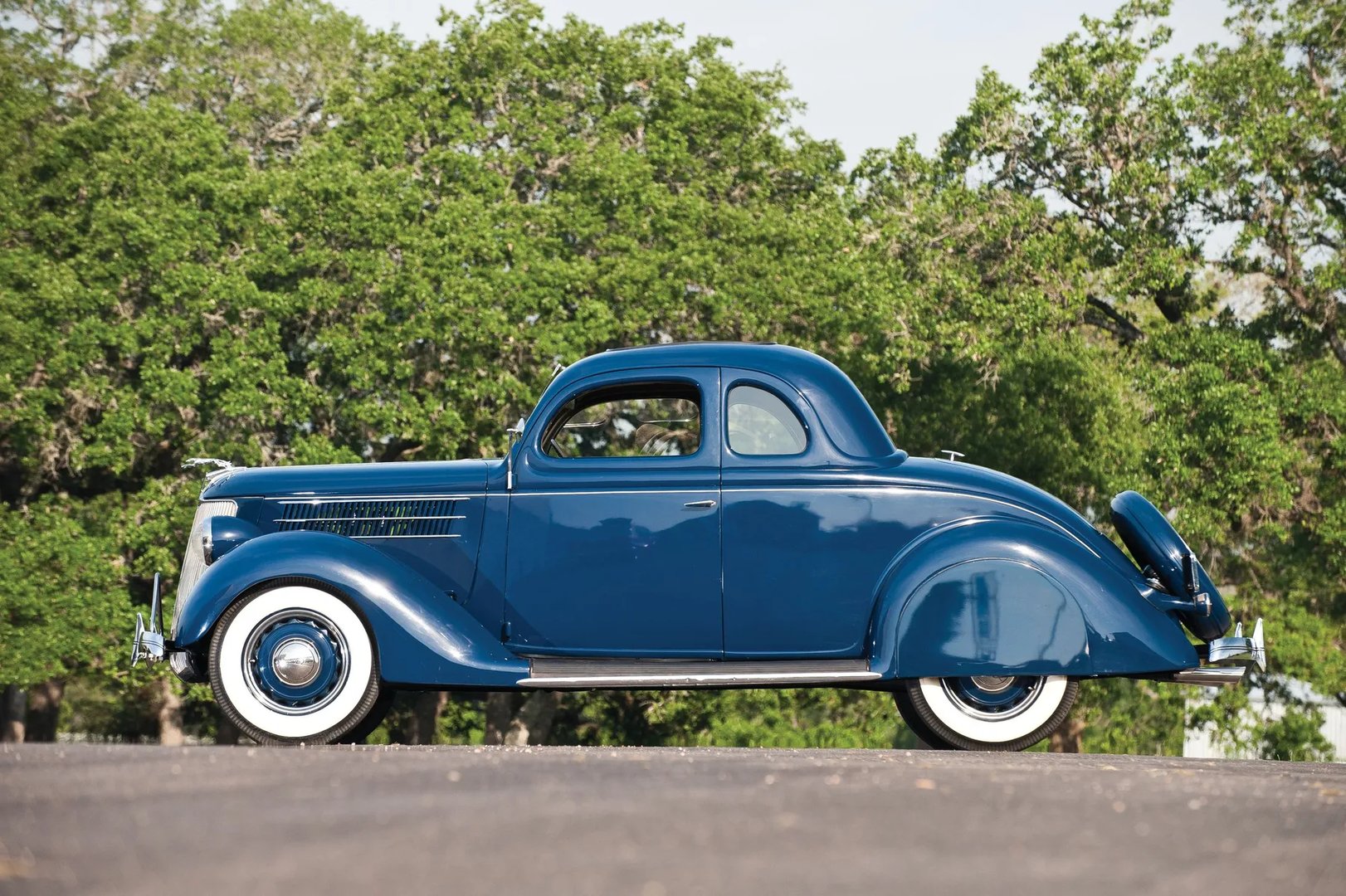 Ford_V8_2_generation__Coupe__3.jpg