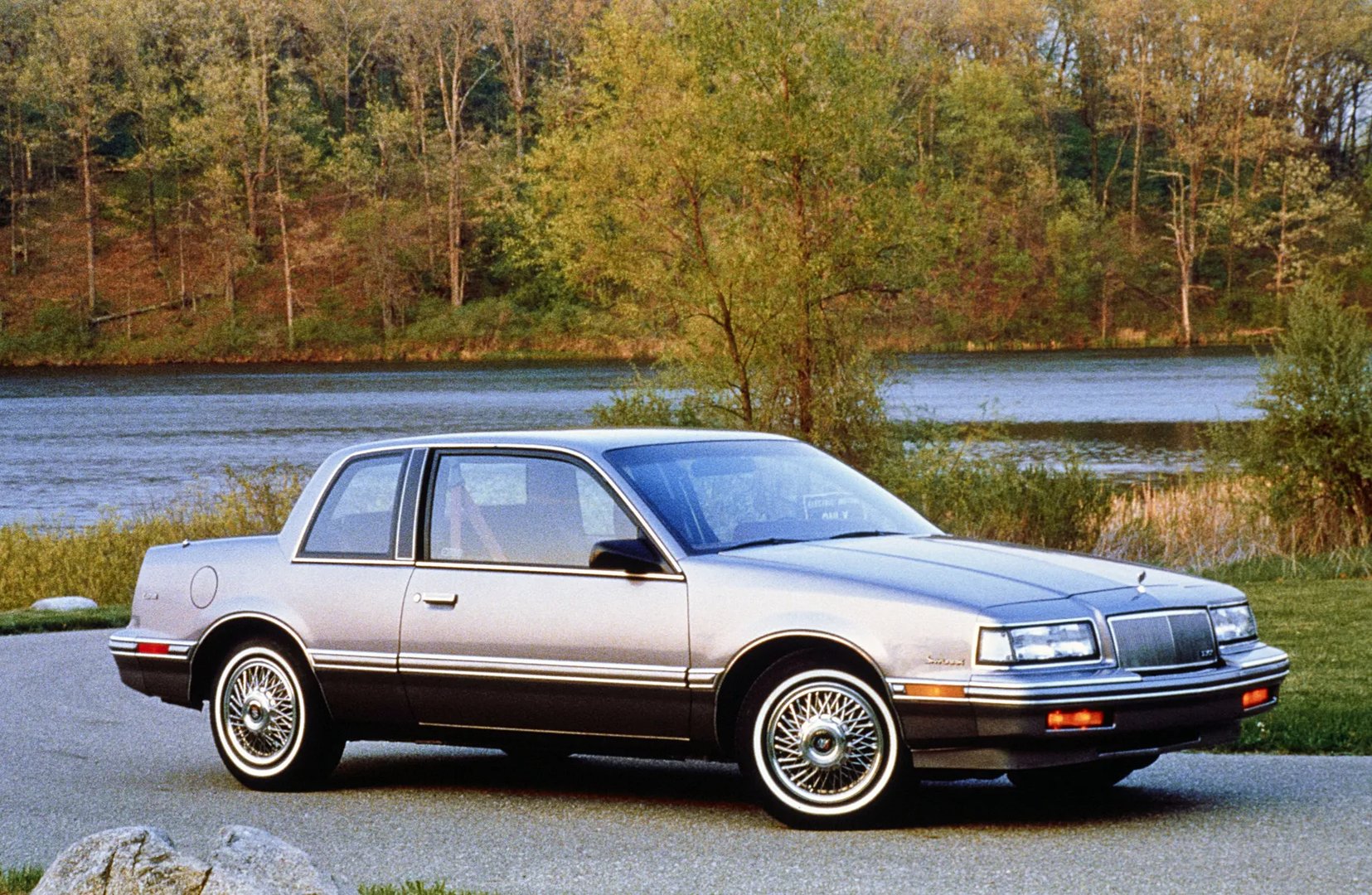 —  Coupe