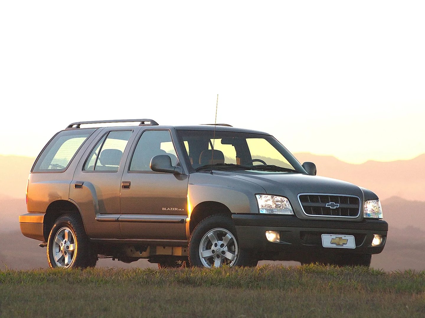 Chevrolet_Blazer_2_generation_restyling__SUV_5-doors__9.jpg