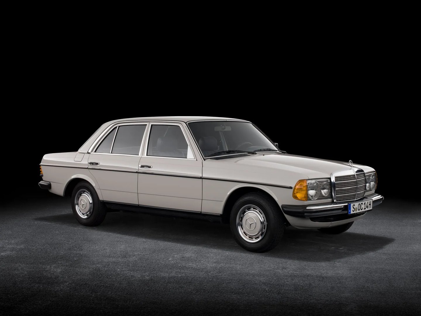 W123  Sedan