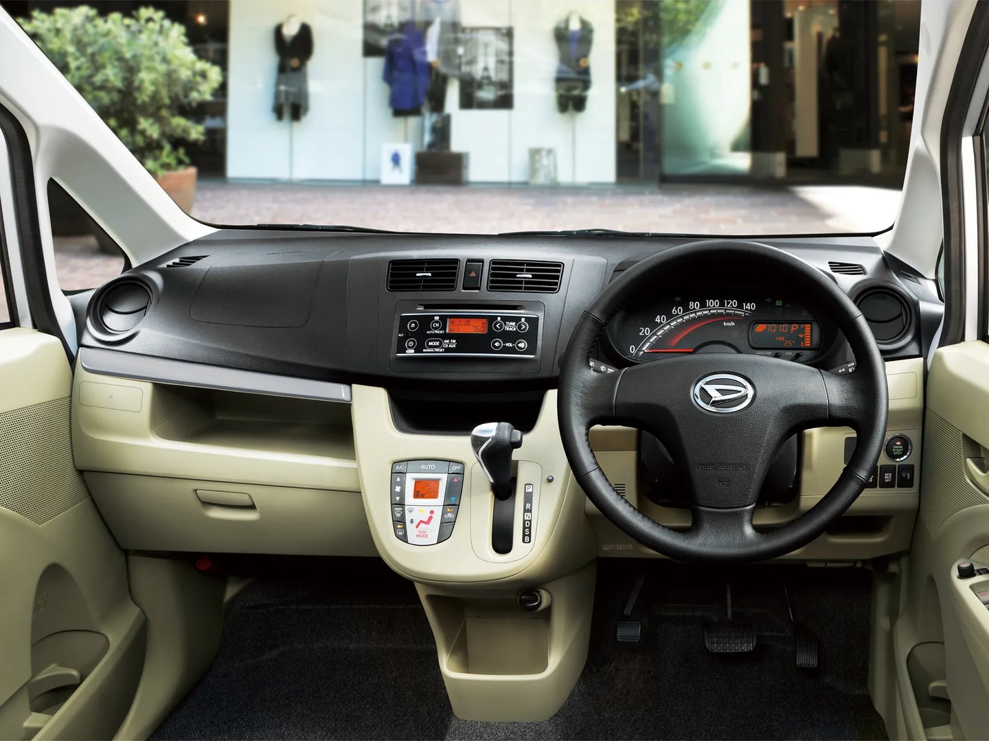 Daihatsu_Move_5_generation__Microvan__6.jpg