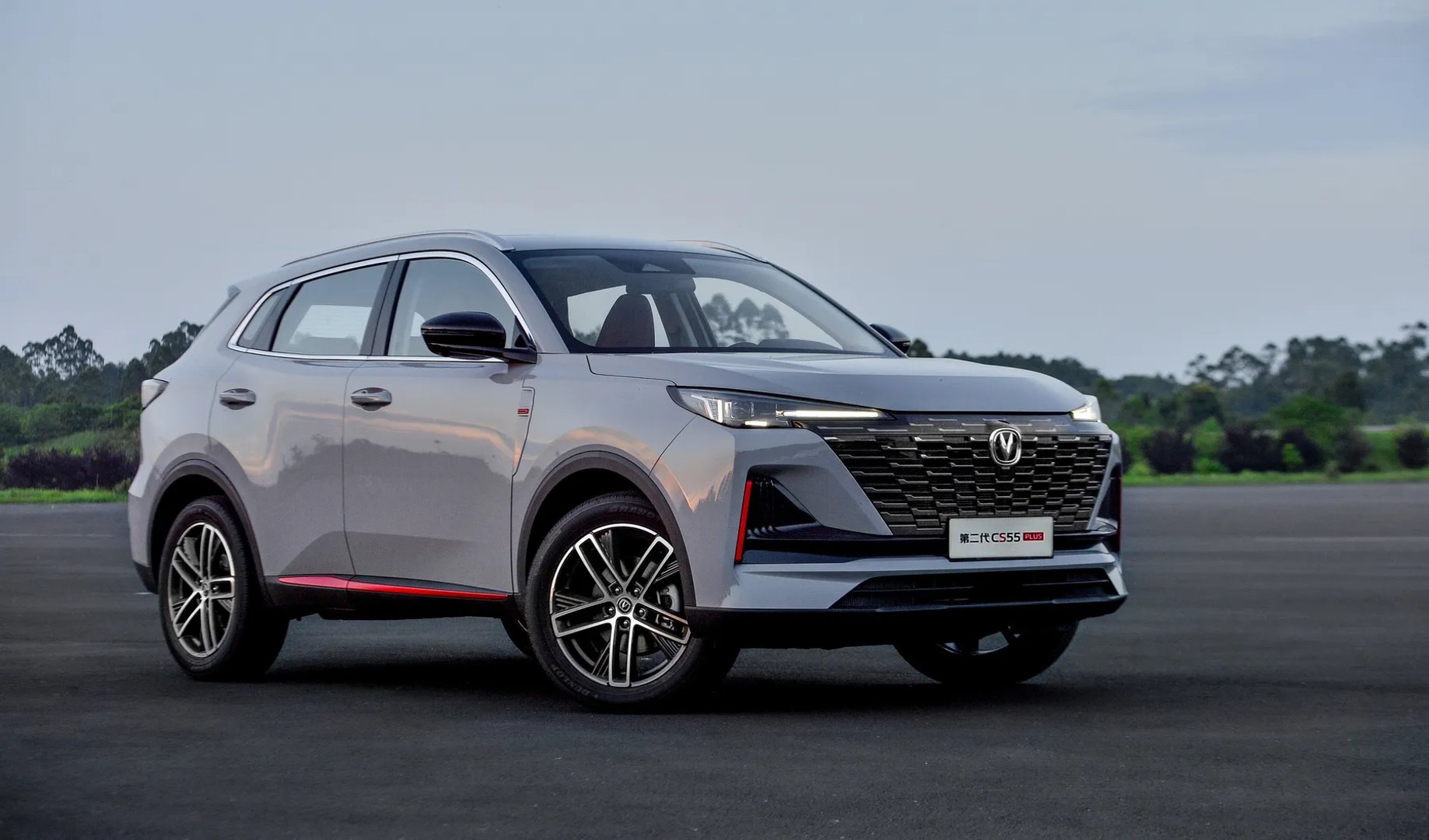 Changan_CS55_1_generation_restyling__SUV_5-doors__10.jpg