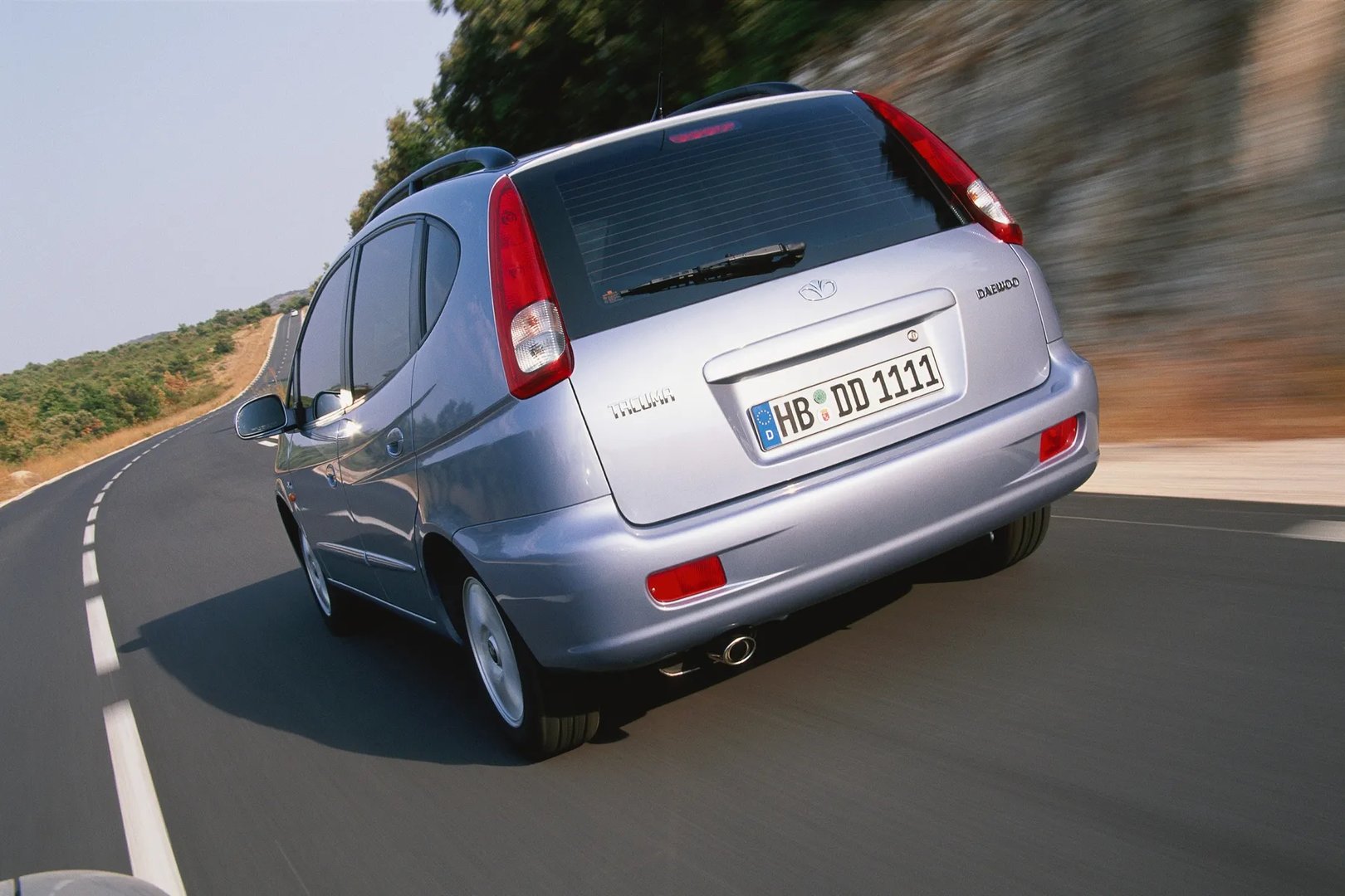 Daewoo_Tacuma_1_generation__Compact_Van__4.jpg
