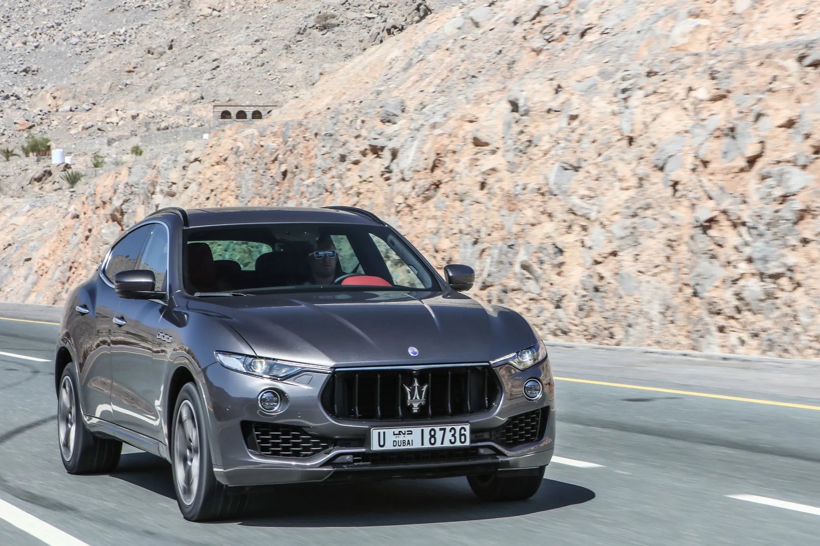 Maserati_Levante_1_generation__SUV_5-doors__1.jpg