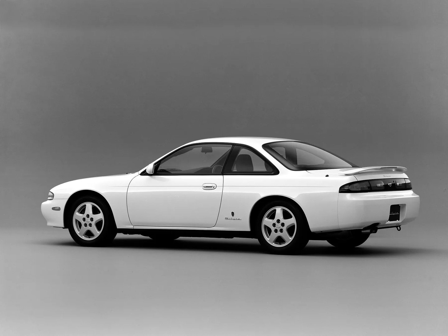 Nissan_Silvia_6_generation__Coupe__3.jpg