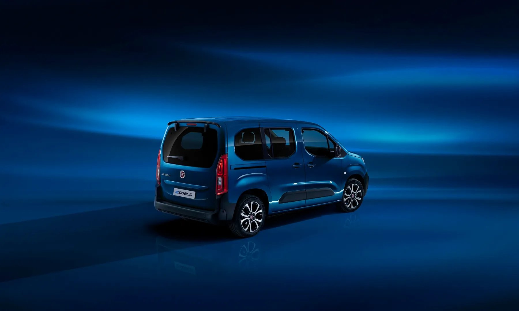 Fiat_Doblo_3_generation__Compact_Van__6.jpg