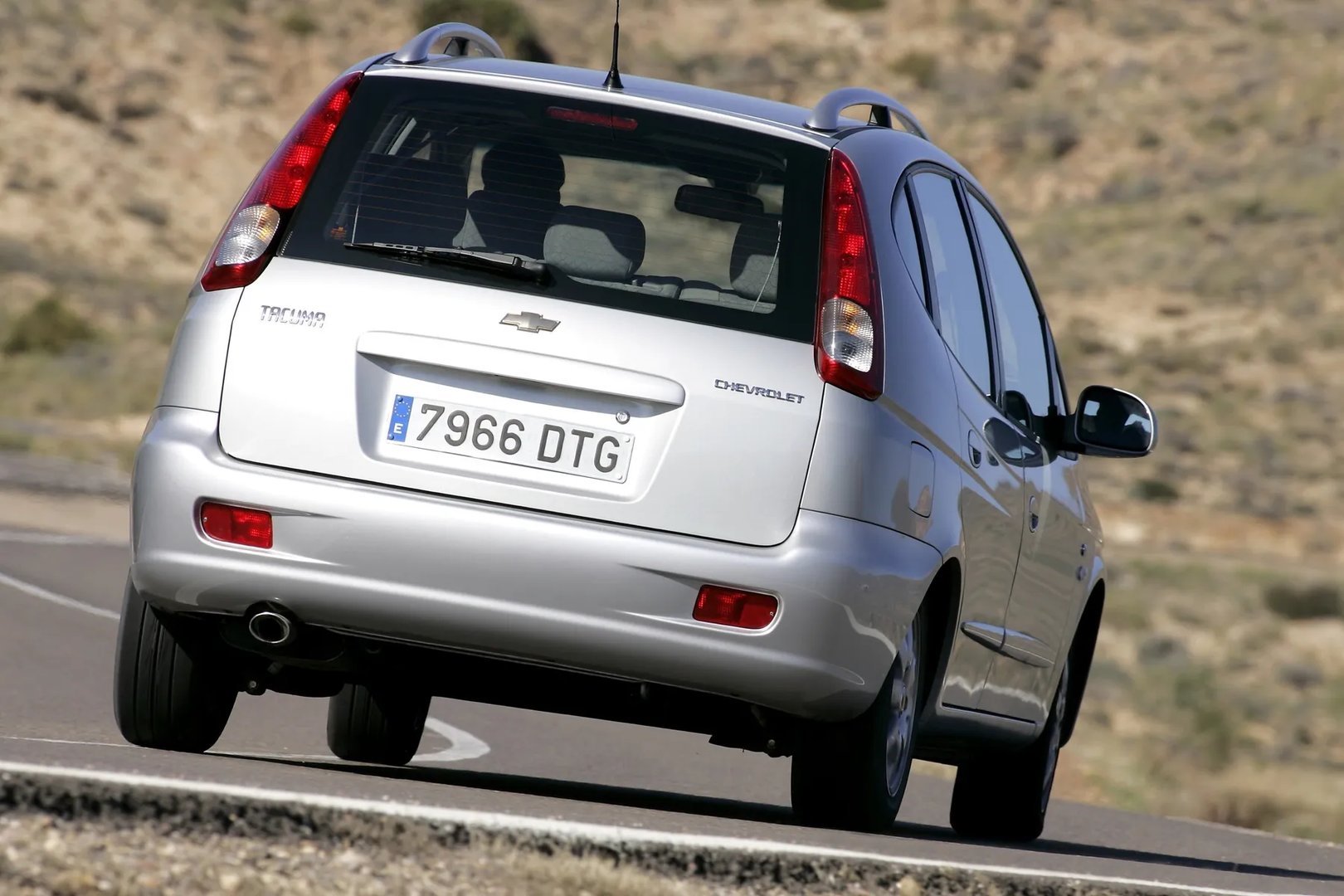 Chevrolet_Tacuma_1_generation__Compact_Van__3.jpg