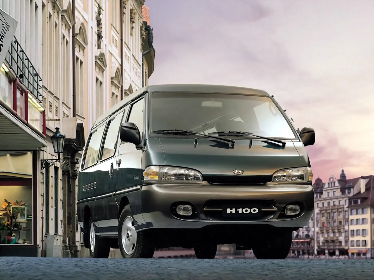 Hyundai_H100_2_generation__Minibus__3.jpg