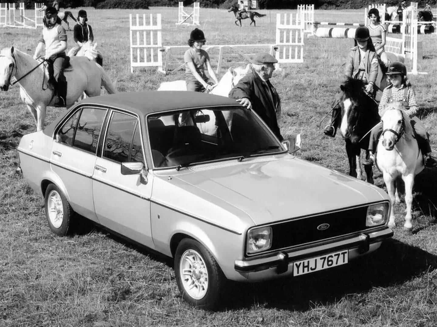 Ford_Escort_2_generation__Sedan__2.jpg