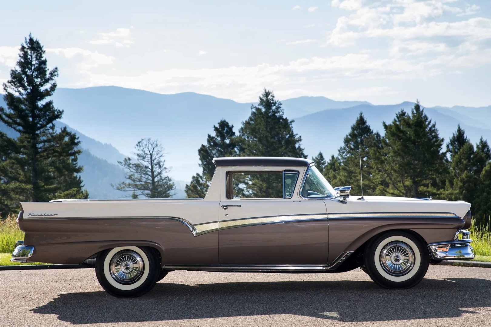 Ford_Ranchero_1_generation__Pickup_single-cab__12.jpg