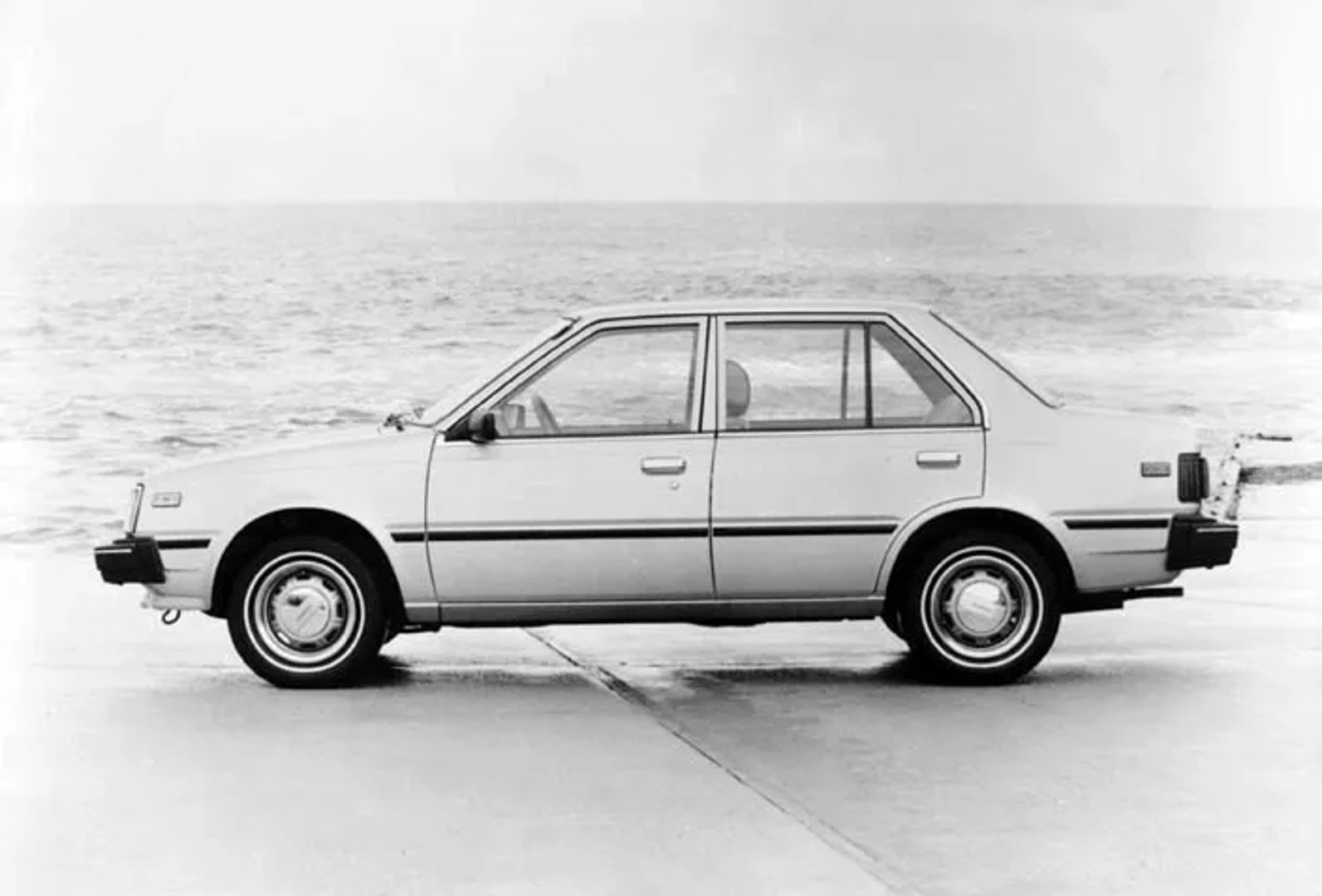 Nissan_Sentra_1_generation__Sedan__3.jpg