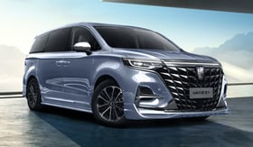 iMAX8 EV