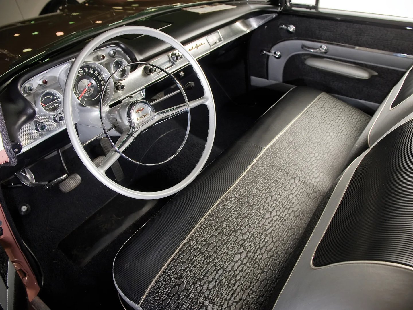 Chevrolet_Bel_Air_2_generation__Sedan_2-doors__8.jpg