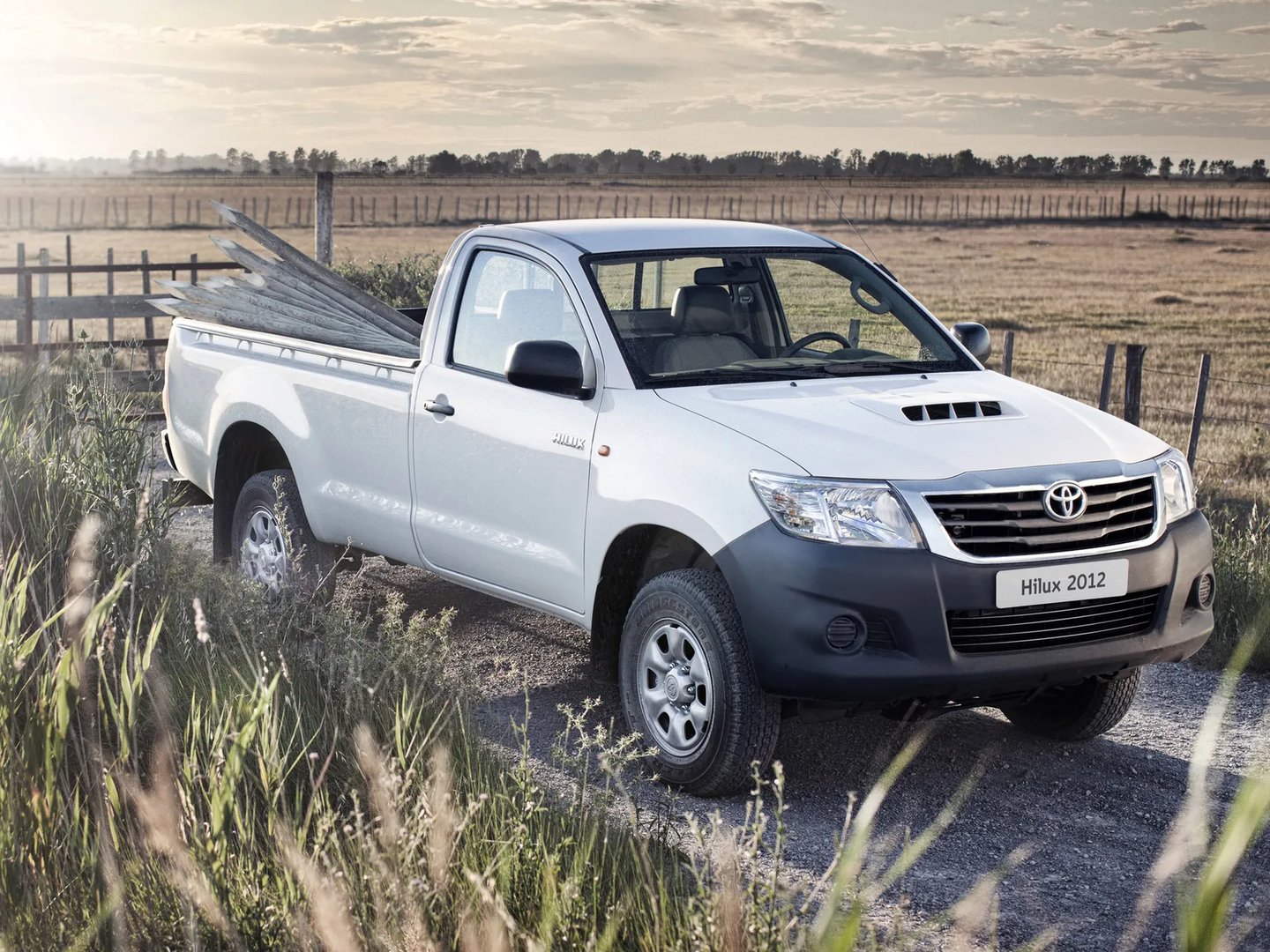 Toyota Hilux 7 generation, restyling 2  Pickup single-cab