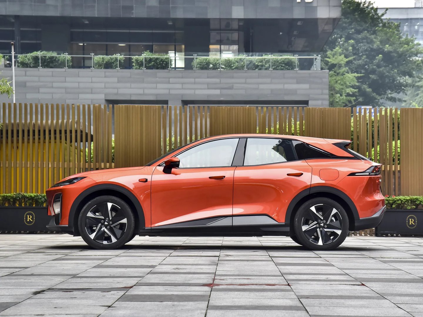 Changan_Shenlan_S7_1_generation__SUV_5-doors__4.jpg