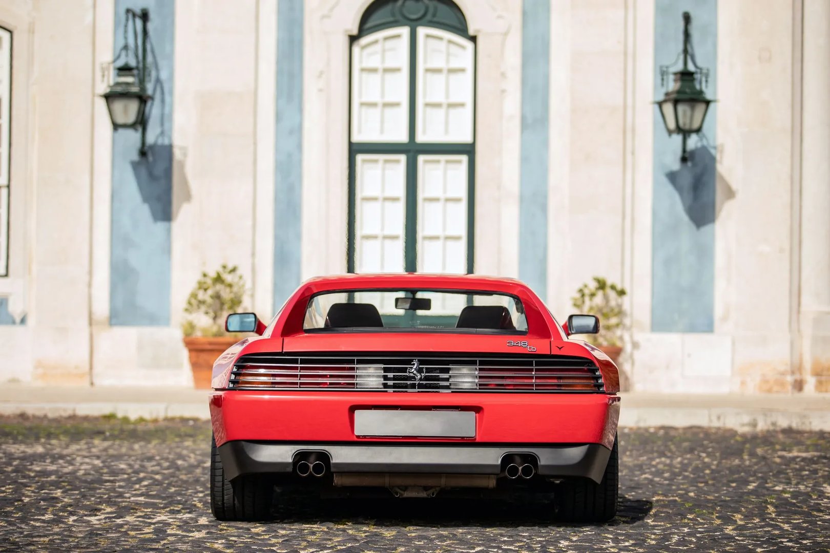 Ferrari_348_1_generation__Coupe__4.jpg