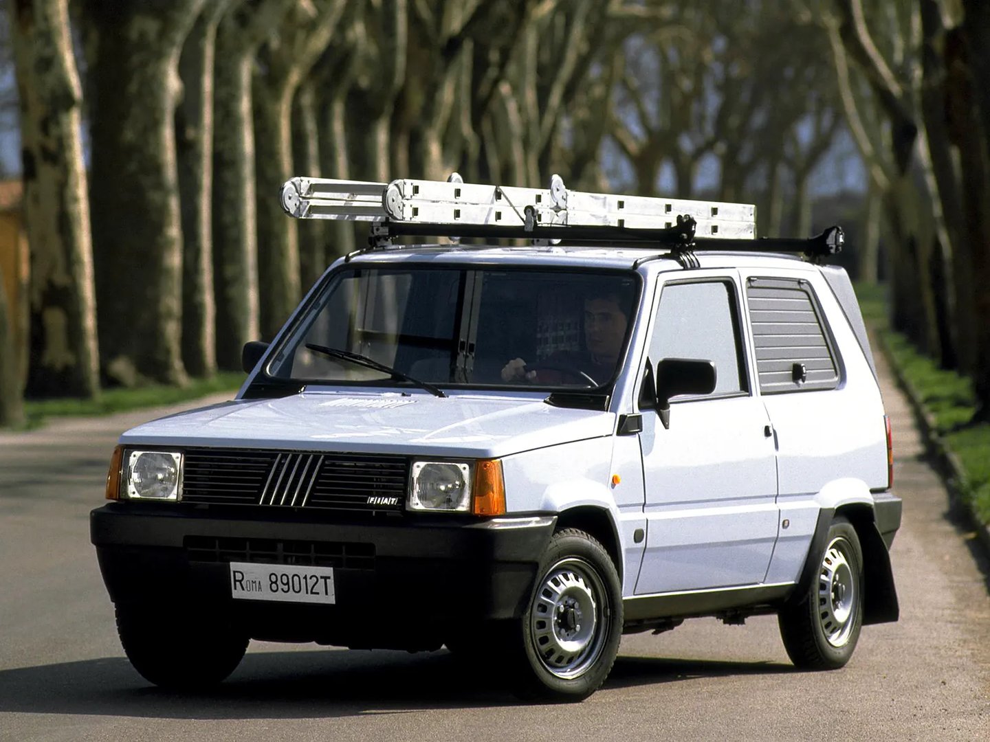 Fiat_Panda_1_generation__Compact_Van__2.jpg