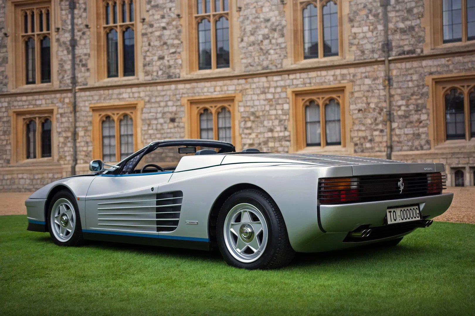 Ferrari_Testarossa_1_generation__Roadster__11.jpg
