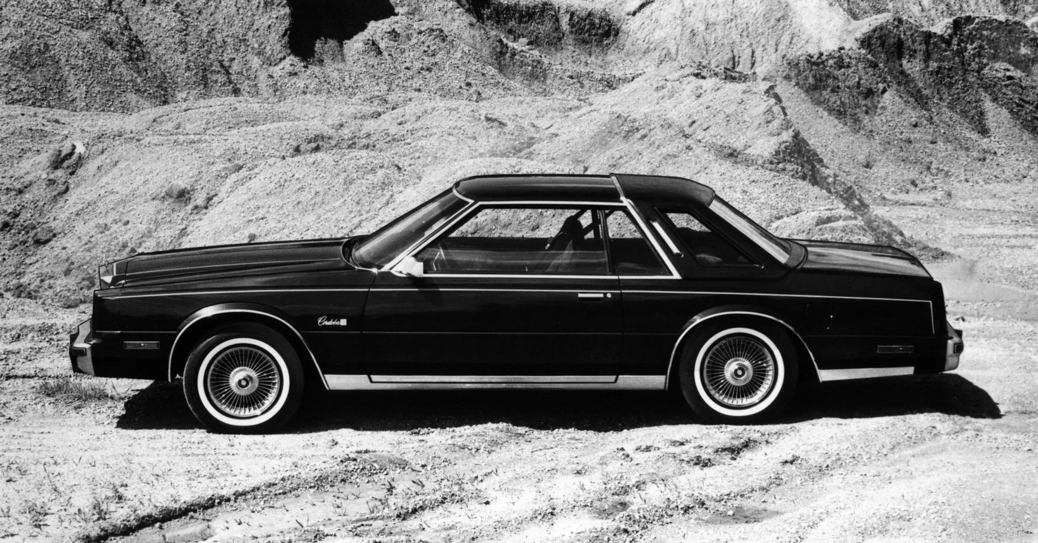 Chrysler_Cordoba_2_generation__Coupe_Hardtop__2.jpg