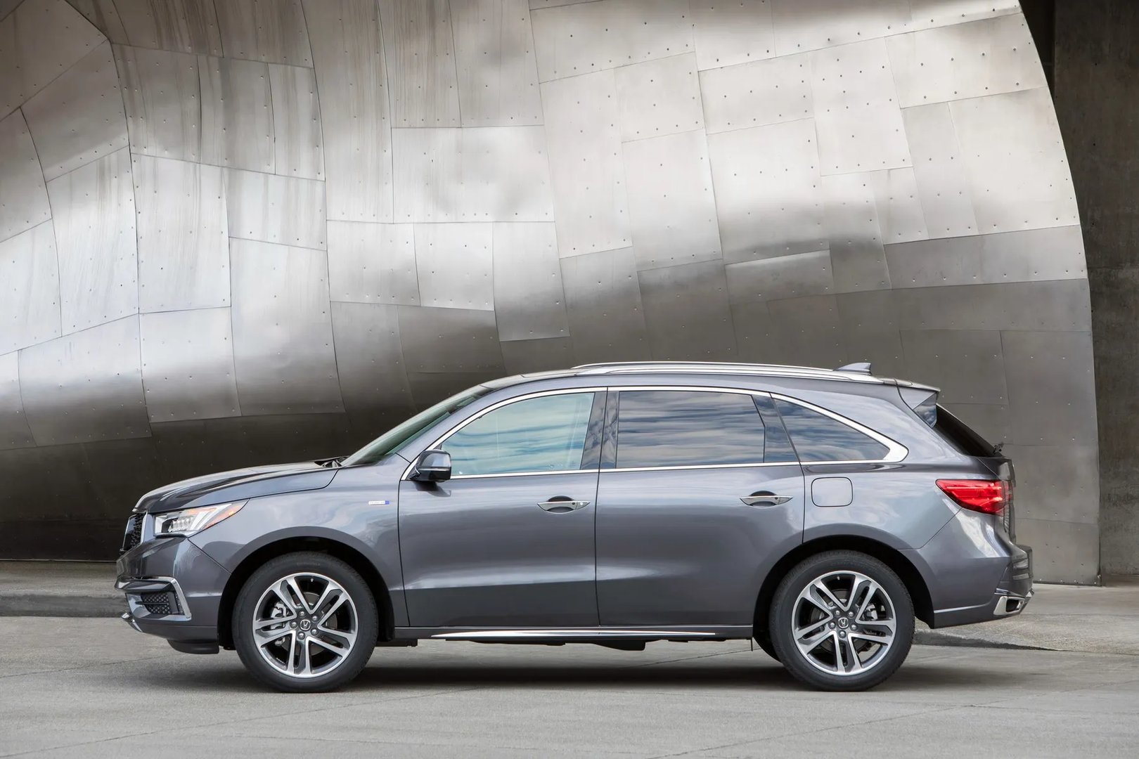 Acura_MDX_3_generation_restyling_2__SUV_5-doors__1.jpg