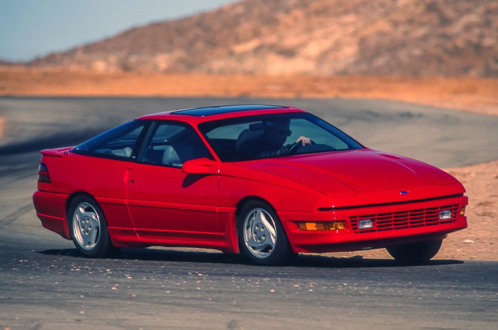 —  Coupe