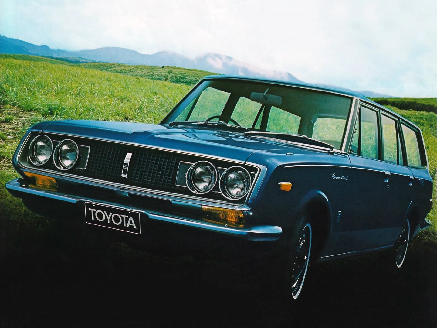 Toyota_Mark_II_1_generation__Estate_5-door__3.jpg
