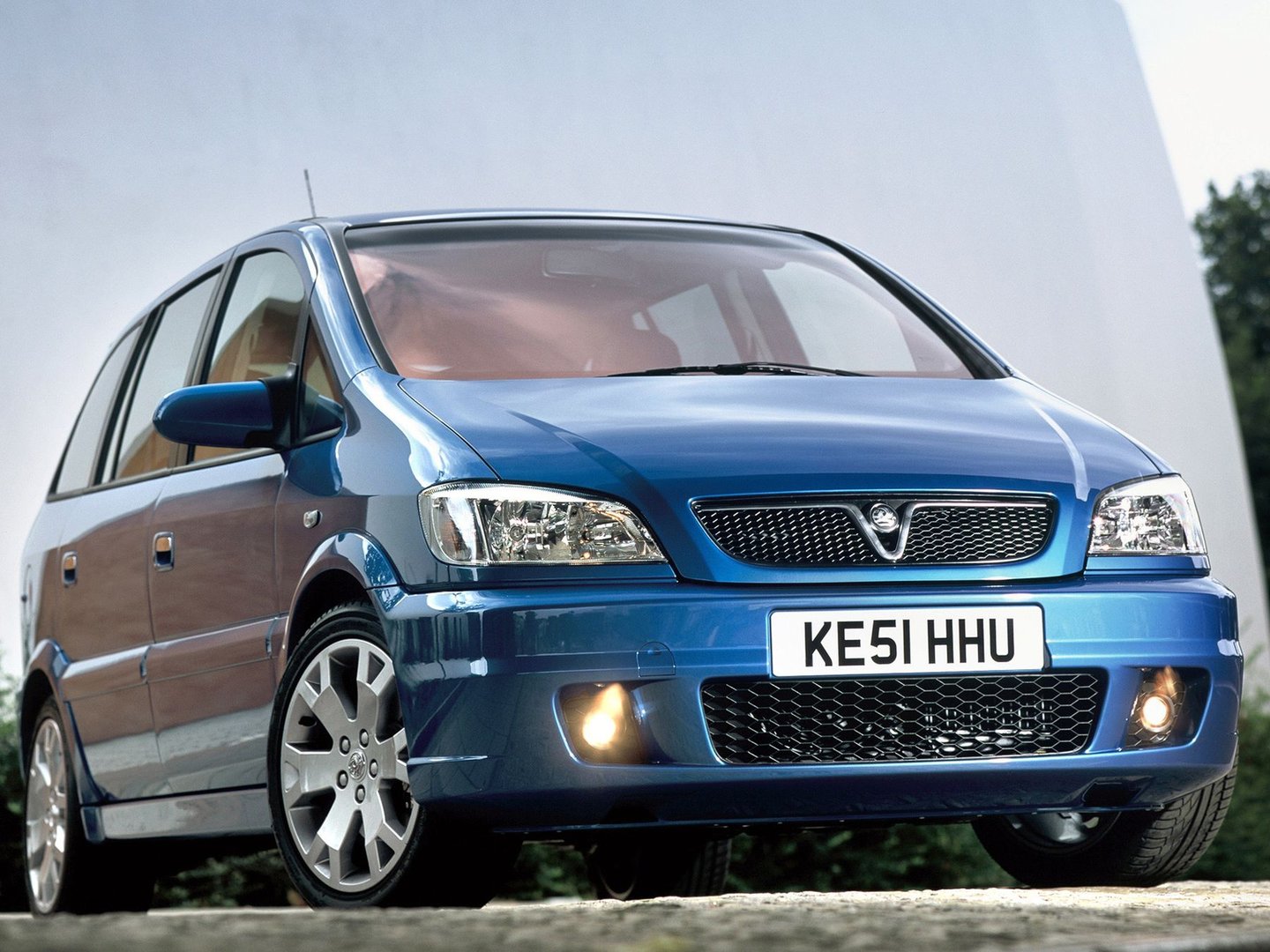 Vauxhall Zafira 1 generation, restyling