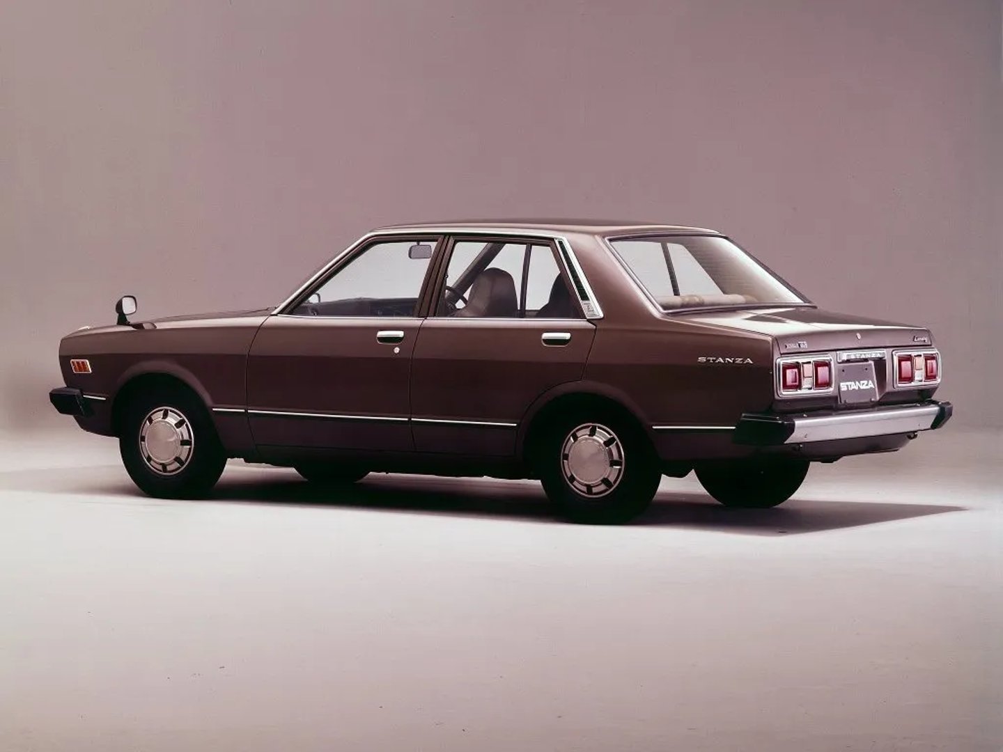 Datsun_Stanza_1_generation__Sedan__1.jpg