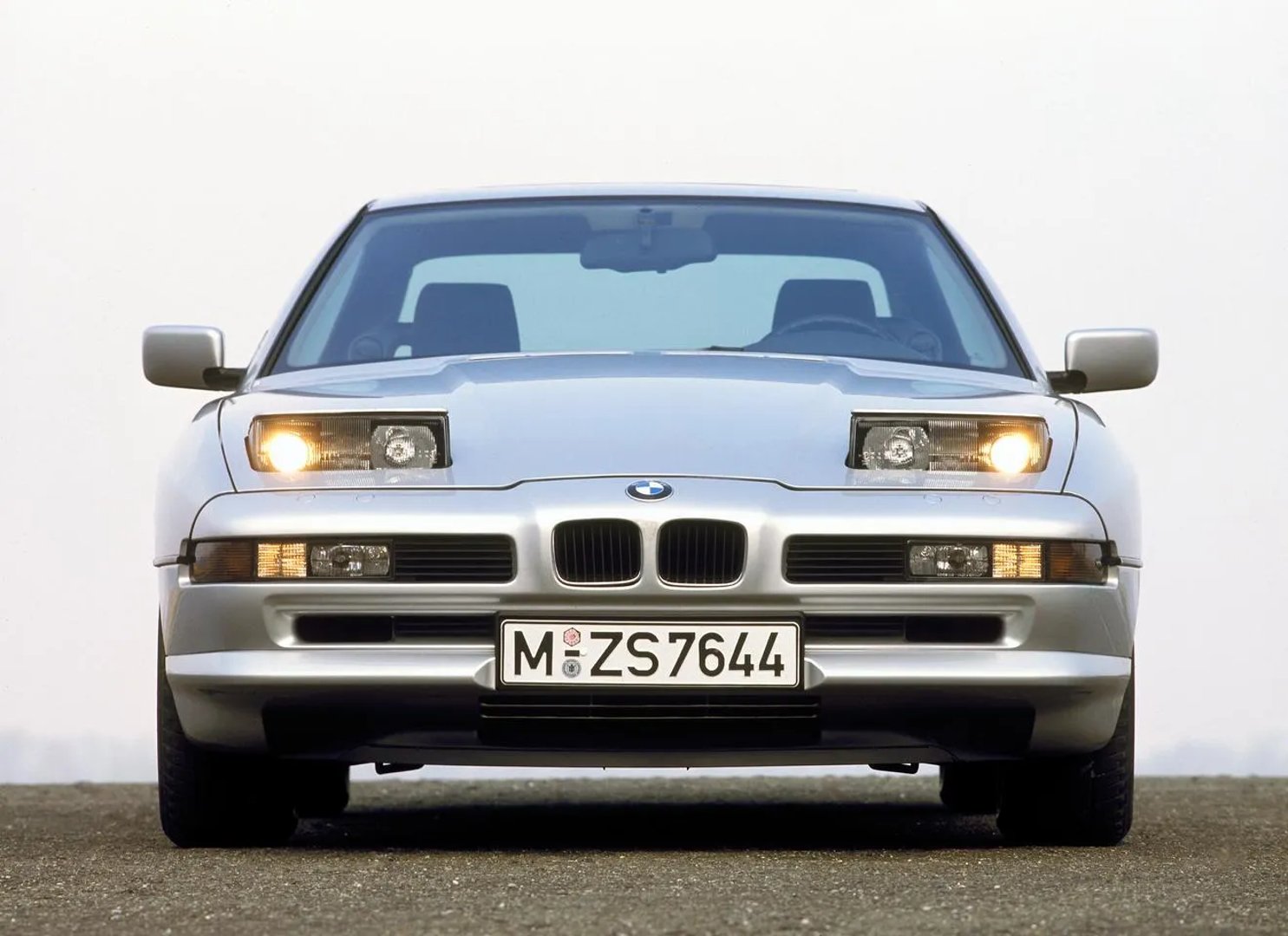 BMW_8_series_1_generation__Coupe_Hardtop__9.jpg