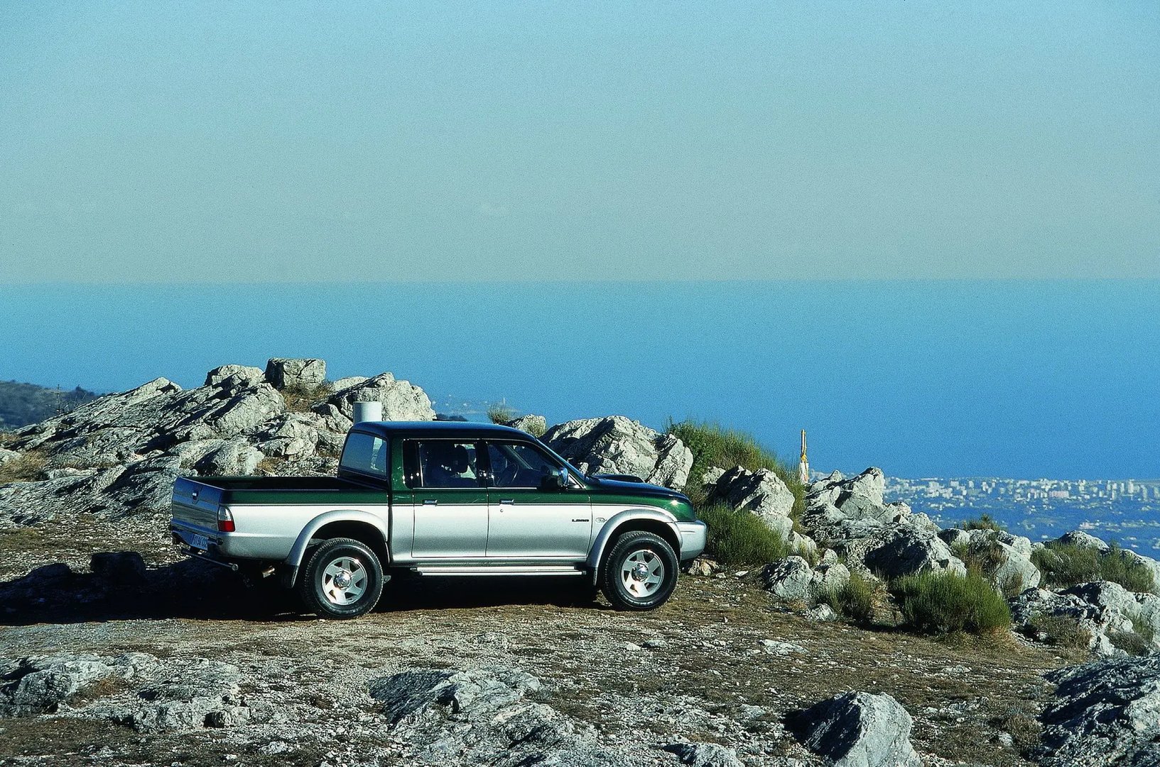 Mitsubishi_L200_3_generation__Pickup_double-cab__4.jpg