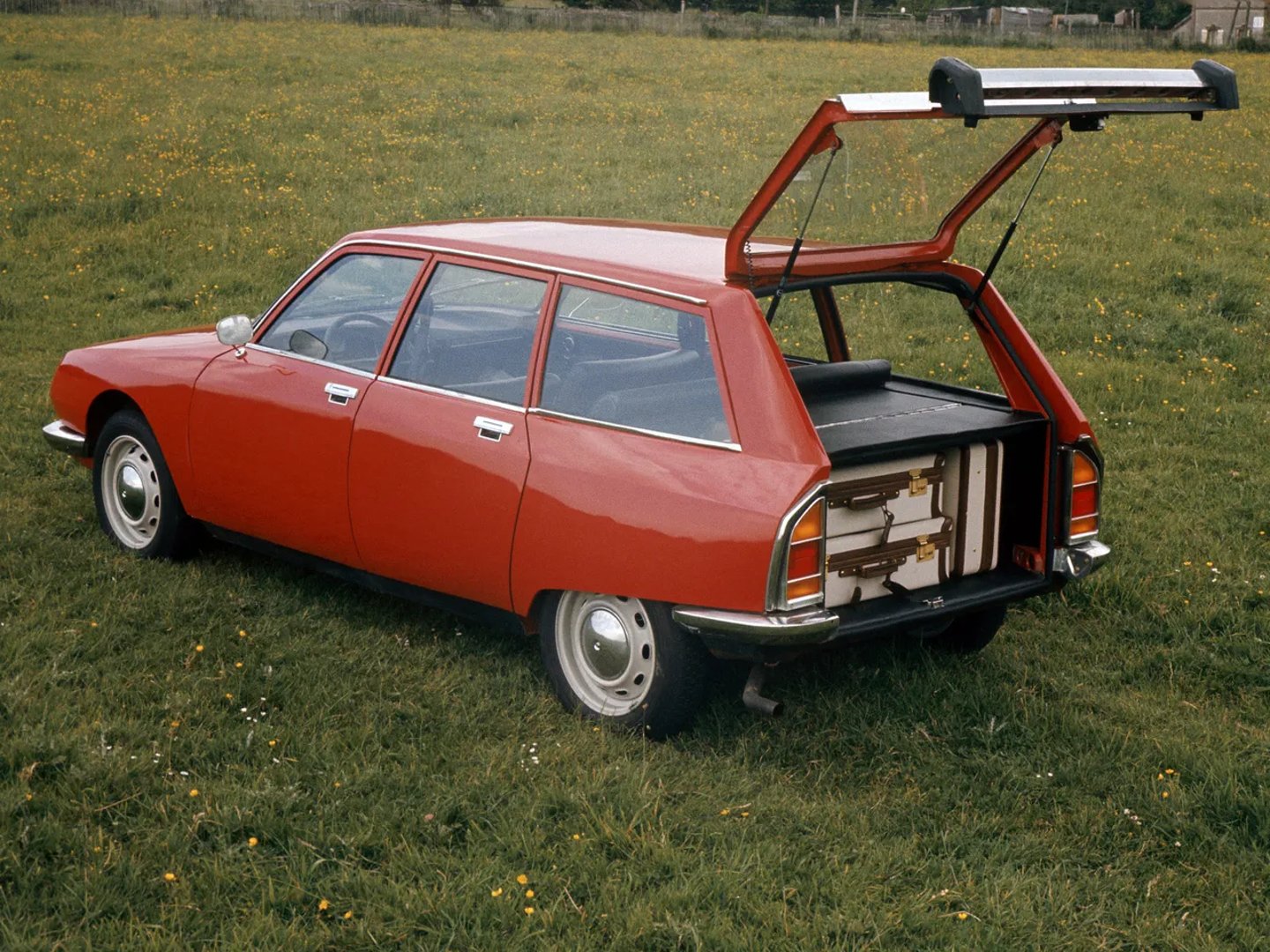 Citroen_GS_1_generation__Estate_5-door__11.jpg