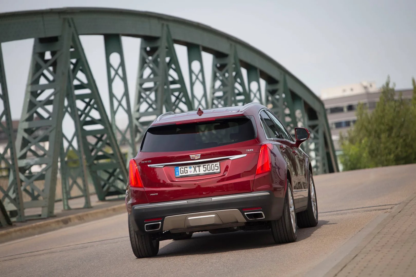 Cadillac_XT5_1_generation__SUV_5-doors__11.jpg