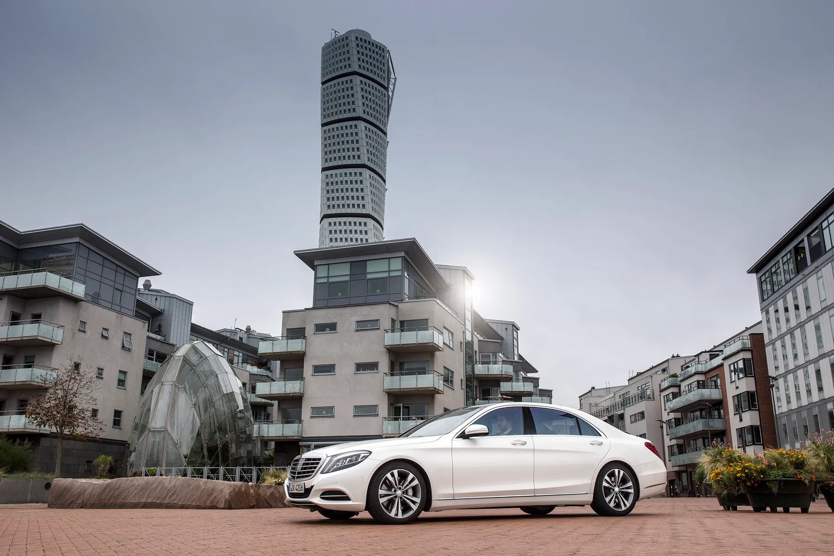 Mercedes_S-Class_6_generation__Sedan_Long__8.jpg