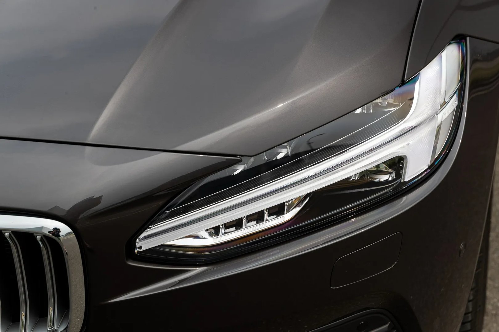Volvo_S90_2_generation_restyling__Sedan__12.jpg