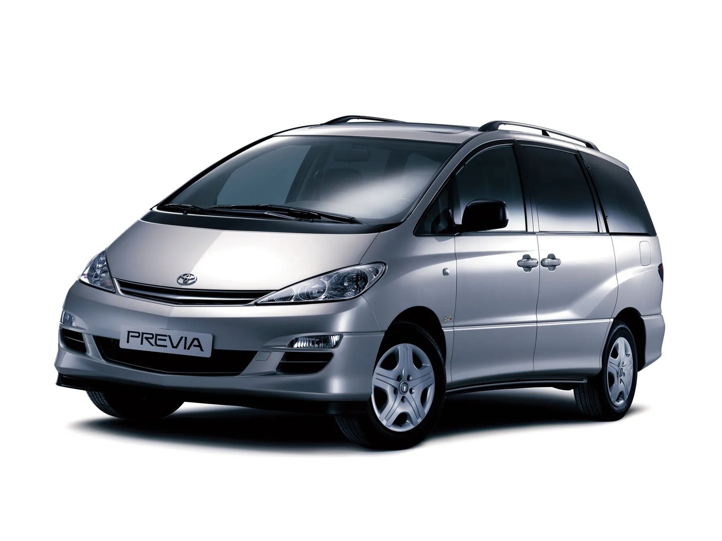 Toyota_Previa_2_generation__Minivan__2.jpg
