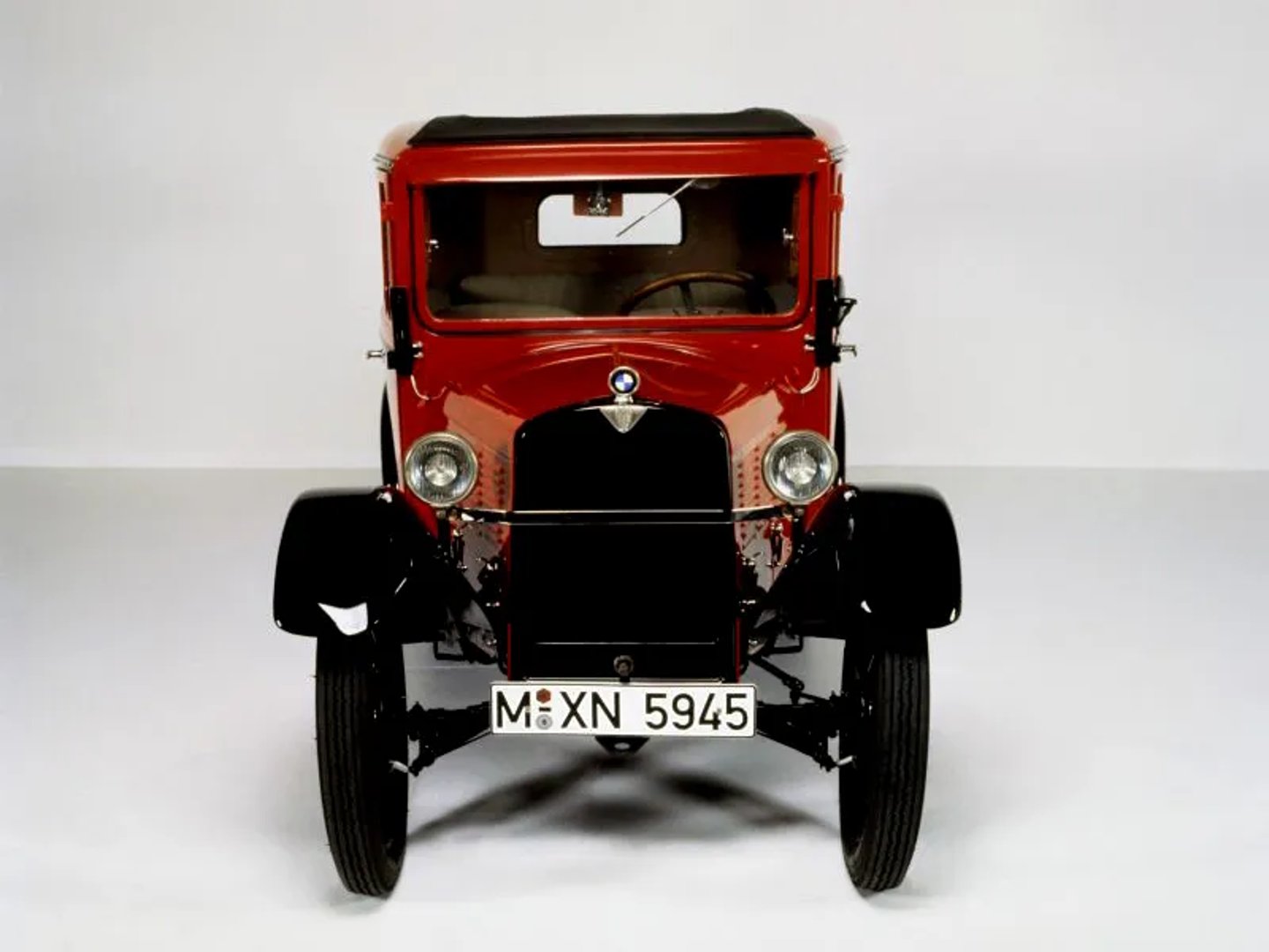 BMW_3-15_3_generation__Limousine__3.jpg