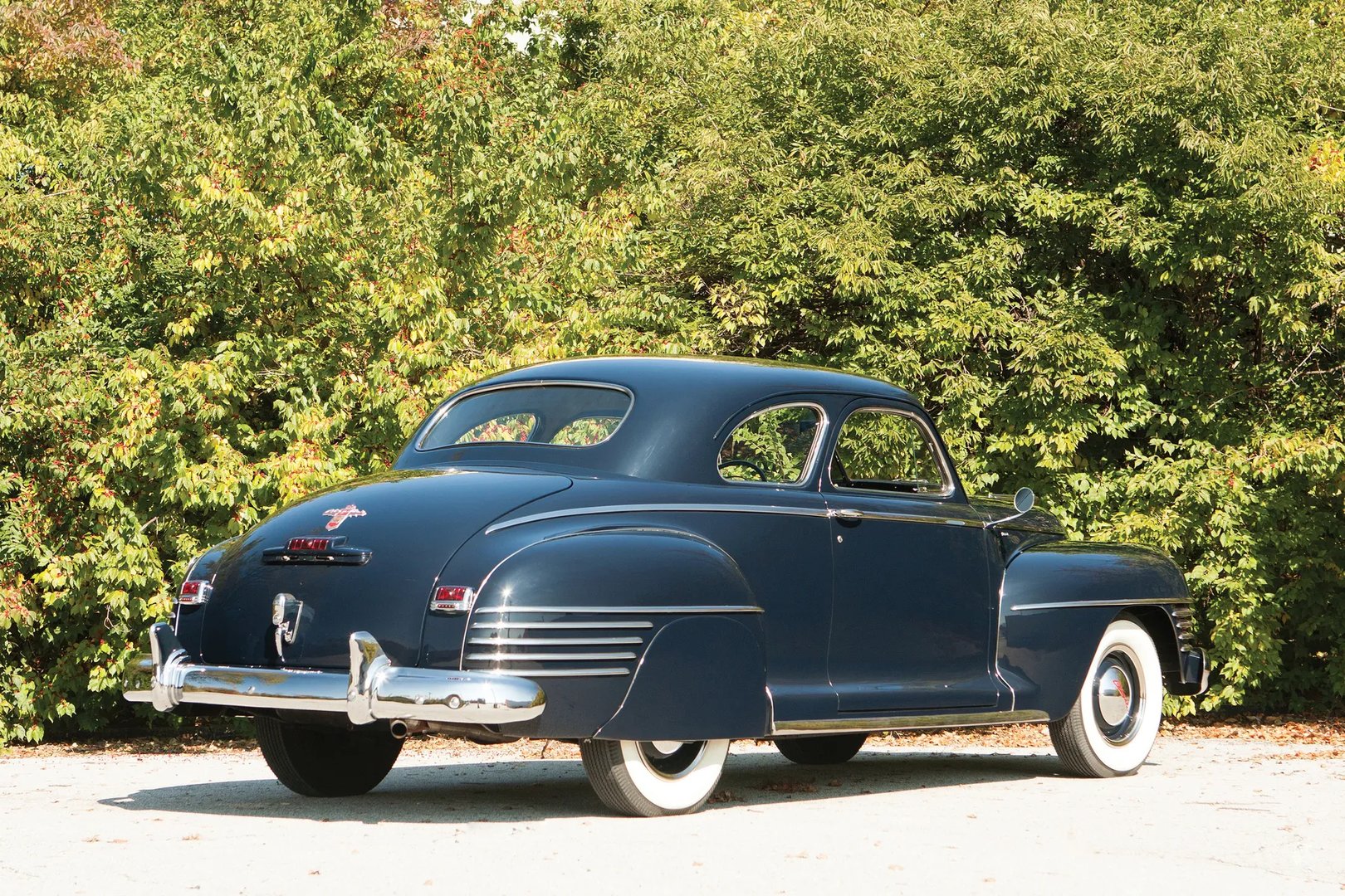 Chrysler_Windsor_1_generation__Coupe__2.jpg