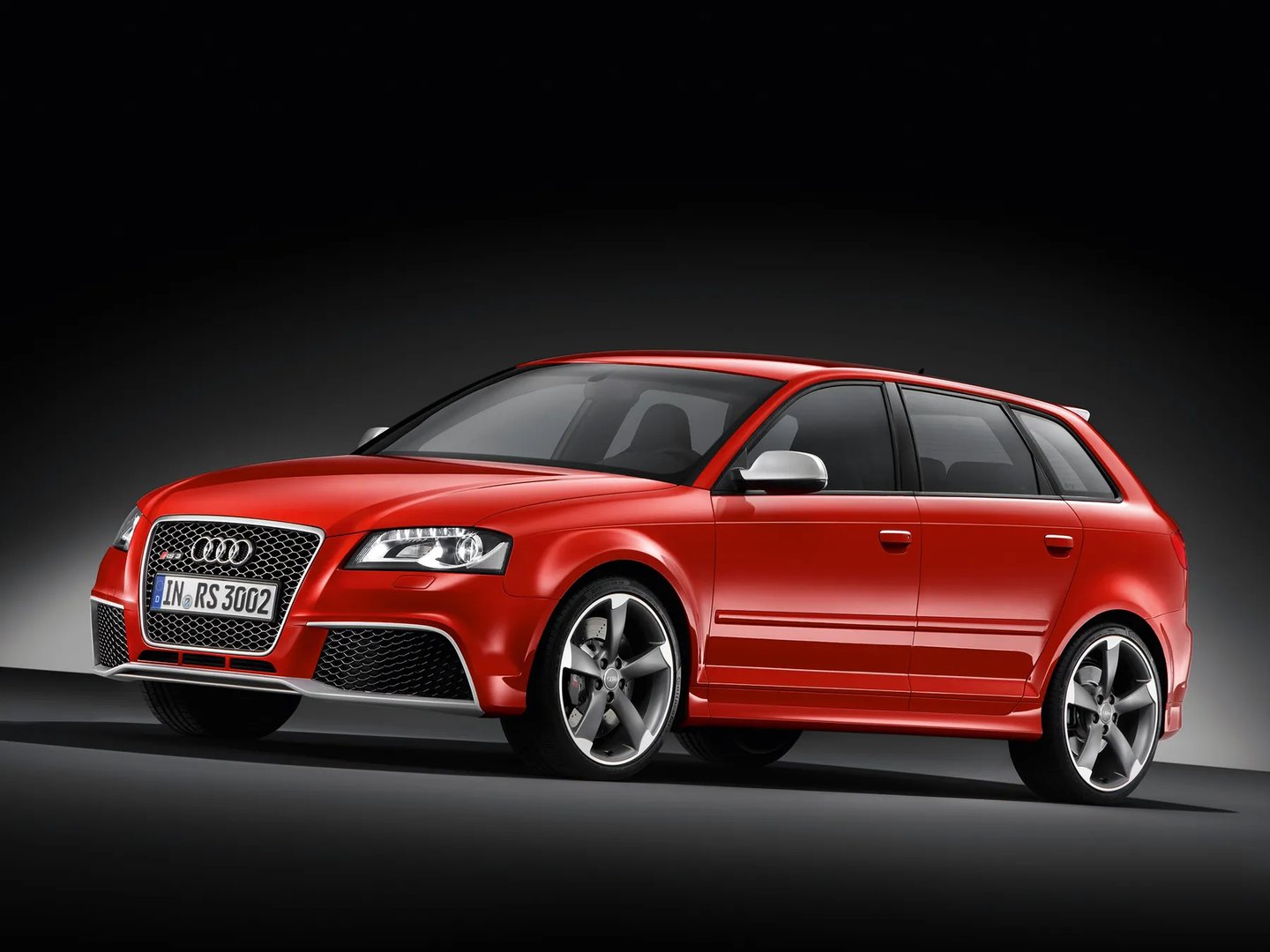 Audi_RS3_1_generation__Hatchback_5-door__13.jpg