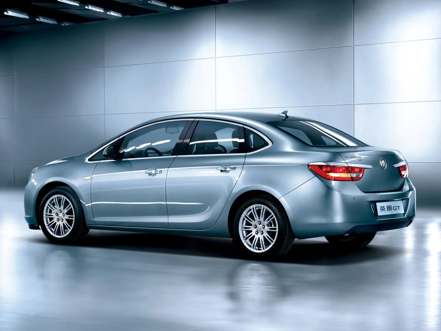 Buick_Excelle_1_generation_restyling__Sedan__1.jpg